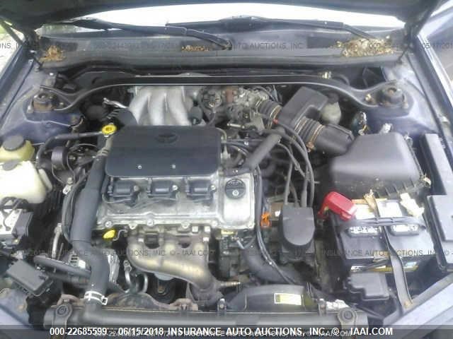 2T1CF28PX2C591715 - 2002 TOYOTA CAMRY SOLARA SE/SLE ლურჯი ფოტო 10