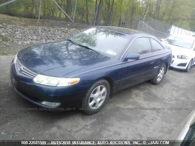 2T1CF28PX2C591715 - 2002 TOYOTA CAMRY SOLARA SE/SLE ლურჯი ფოტო 2
