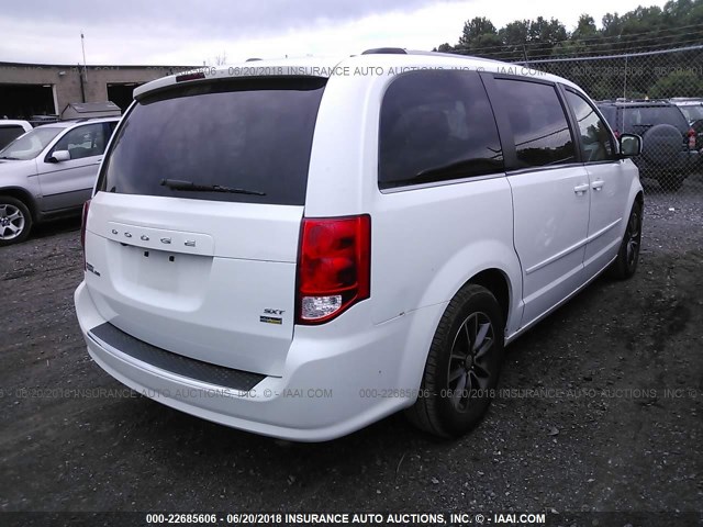 2C4RDGCG2HR692650 - 2017 DODGE CARAVAN SXT WHITE photo 4