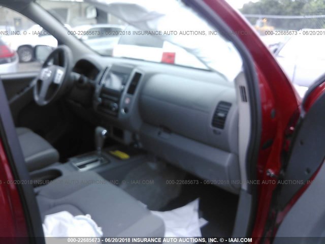 1N6AD0EV2JN744536 - 2018 NISSAN FRONTIER S/SV/SL/PRO-4X RED photo 5