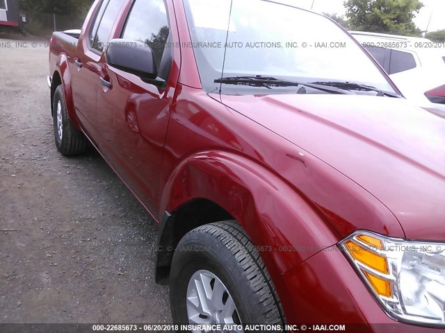 1N6AD0EV2JN744536 - 2018 NISSAN FRONTIER S/SV/SL/PRO-4X RED photo 6