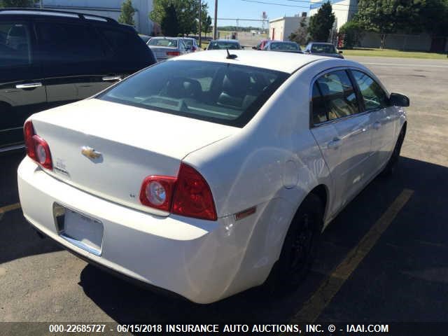 1G1ZH57B484267398 - 2008 CHEVROLET MALIBU 1LT WHITE photo 4