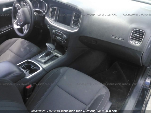 2C3CDXCT7JH175413 - 2018 DODGE CHARGER R/T BLACK photo 5