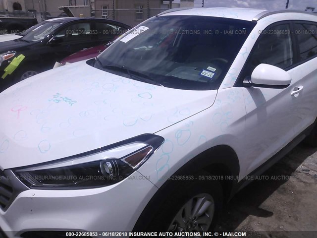 KM8J33A48JU670383 - 2018 HYUNDAI TUCSON LIMITED/SPORT AND ECO/SE WHITE photo 6