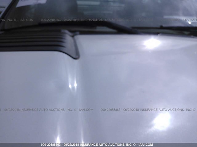 1GB4KZCL1BF173519 - 2011 CHEVROLET SILVERADO K3500 WHITE photo 6