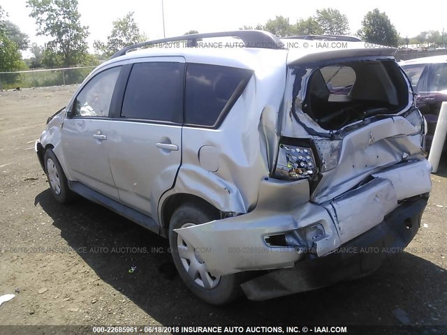 JA4AS2AW1BU023998 - 2011 MITSUBISHI OUTLANDER ES ვერცხლისფერი ფოტო 3