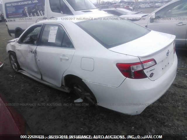 4T1BF1FKXEU334702 - 2014 TOYOTA CAMRY L/SE/LE/XLE 未知 照片 3