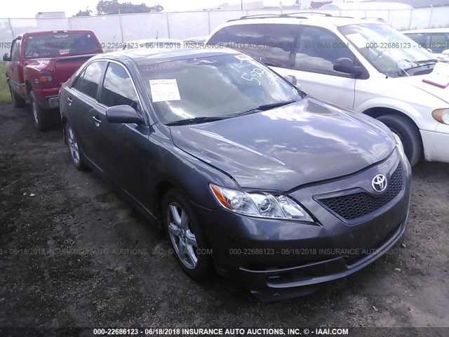 4T1BE46K97U686838 - 2007 TOYOTA CAMRY NEW GENERAT CE/LE/XLE/SE GRAY photo 1