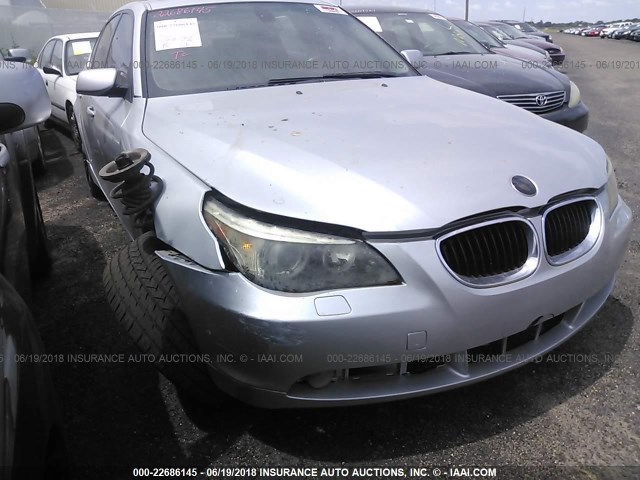 WBANF33546CS37110 - 2006 BMW 525 XI Күміс фото 1