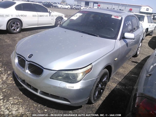 WBANF33546CS37110 - 2006 BMW 525 XI SILVER photo 2