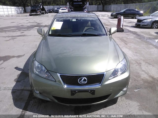 JTHBE262962001352 - 2006 LEXUS IS 350 GREEN photo 6