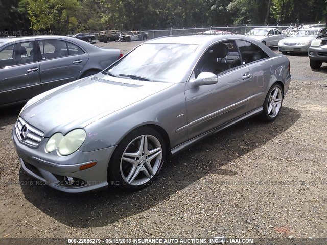 WDBTJ56H89F264581 - 2009 MERCEDES-BENZ CLK 350 GRAY photo 2