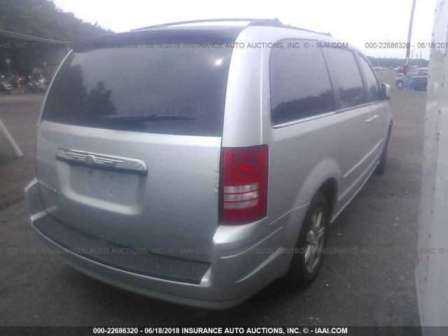 2A8HR54P78R701612 - 2008 CHRYSLER TOWN & COUNTRY TOURING SILVER photo 4
