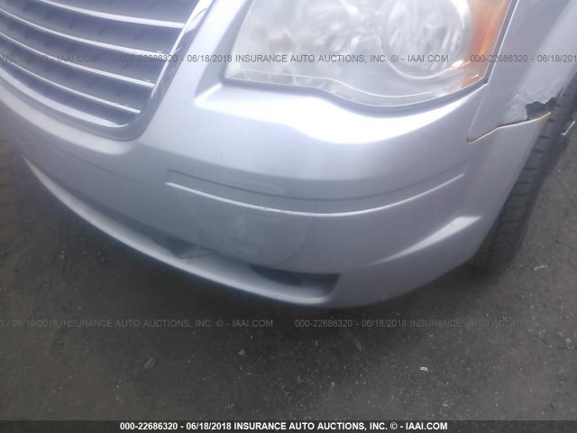 2A8HR54P78R701612 - 2008 CHRYSLER TOWN & COUNTRY TOURING SILVER photo 6