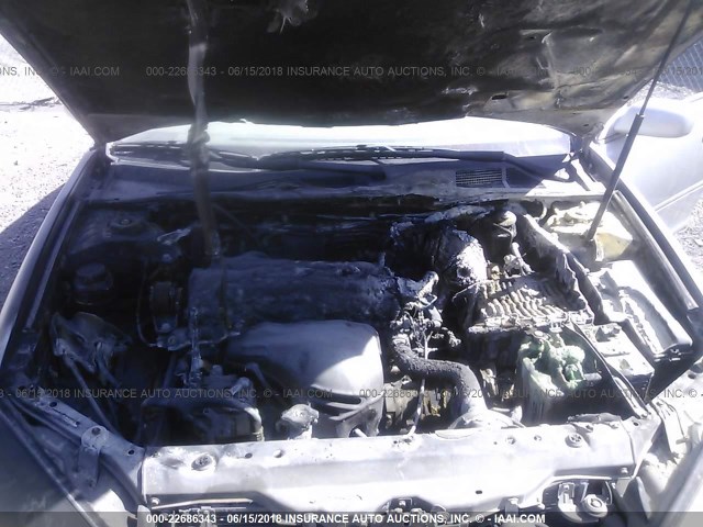 4T1BE32K62U097898 - 2002 TOYOTA CAMRY LE/XLE/SE ვერცხლისფერი ფოტო 10