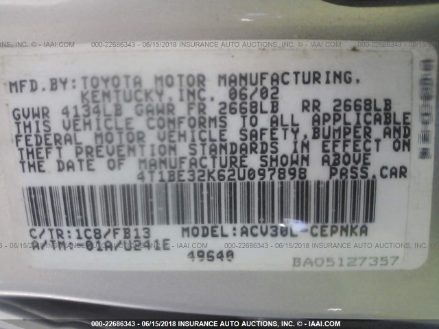 4T1BE32K62U097898 - 2002 TOYOTA CAMRY LE/XLE/SE ვერცხლისფერი ფოტო 9