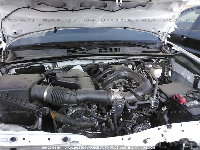 3TMAZ5CN7GM010210 - 2016 TOYOTA TACOMA DBL CAB/SR5/TRD SPORT/OR WHITE photo 10