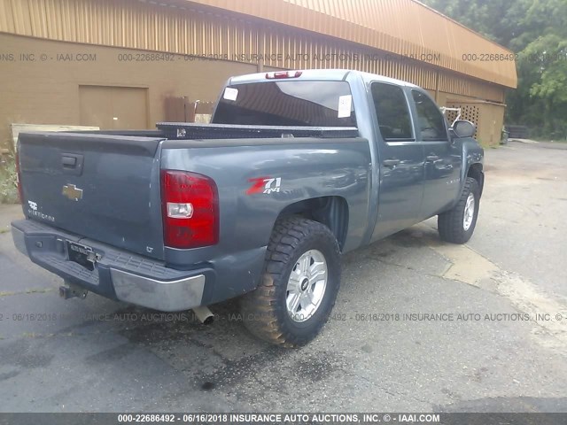 2GCEK13M971613219 - 2007 CHEVROLET SILVERADO K1500 CREW CAB BLUE photo 4