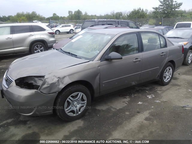 1G1ZS58F67F111918 - 2007 CHEVROLET MALIBU LS GOLD photo 2
