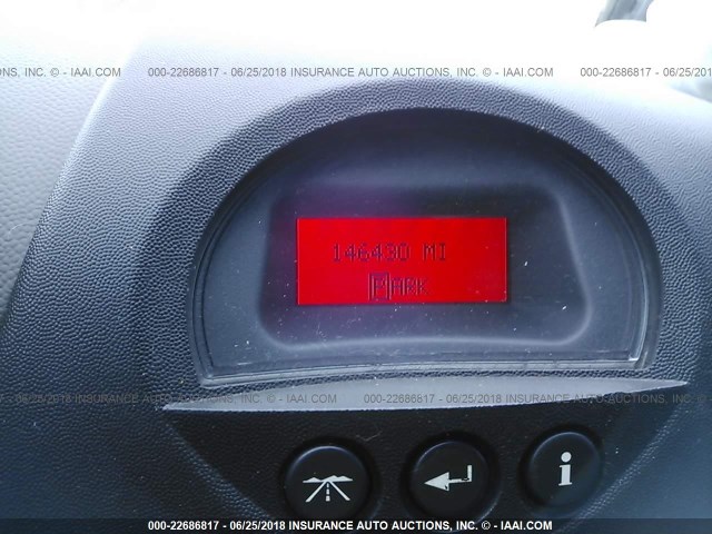 2G2WP542051271378 - 2005 PONTIAC GRAND PRIX SILVER photo 7