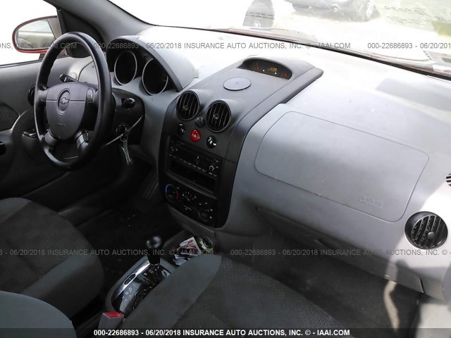 KL1TD52655B462766 - 2005 CHEVROLET AVEO LS RED photo 5