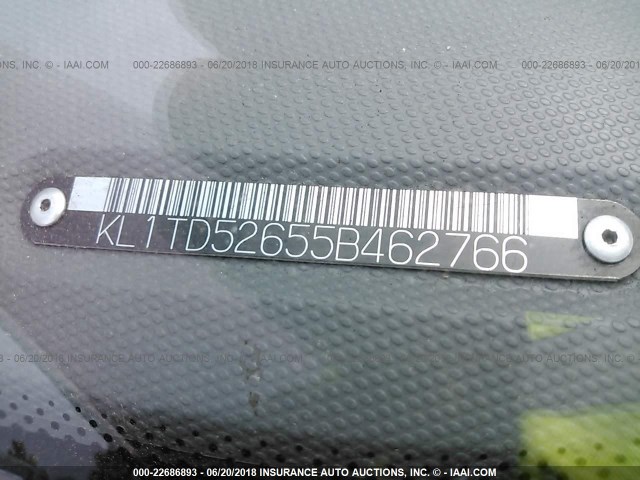 KL1TD52655B462766 - 2005 CHEVROLET AVEO LS RED photo 9