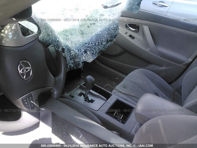 4T1BE46K29U827672 - 2009 TOYOTA CAMRY SE/LE/XLE 白色 照片 5