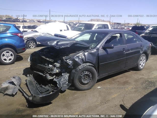 4T1BE46K49U899070 - 2009 TOYOTA CAMRY SE/LE/XLE GRAY photo 2