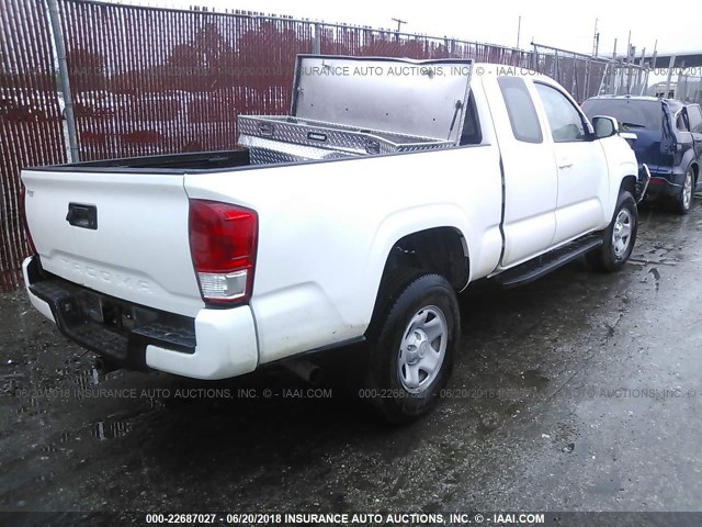 5TFRX5GN4HX084845 - 2017 TOYOTA TACOMA ACCESS CAB/SR/SR5 თეთრი ფოტო 4