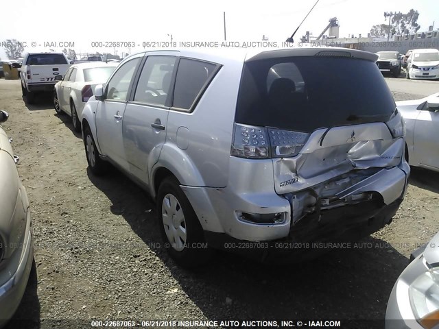 JA4MS31XX7Z001858 - 2007 MITSUBISHI OUTLANDER ES/LS Gümüş foto 3