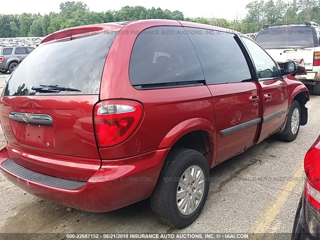 1A4GP45R16B757960 - 2006 CHRYSLER TOWN & COUNTRY  RED photo 4