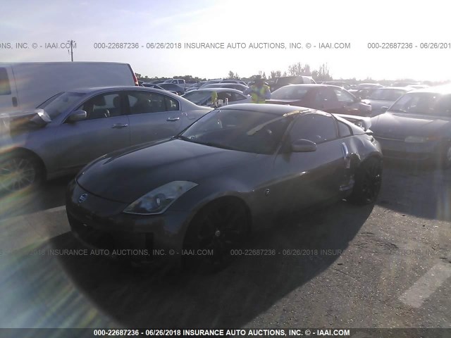 JN1AZ34D56M305460 - 2006 NISSAN 350Z COUPE GRAY photo 2