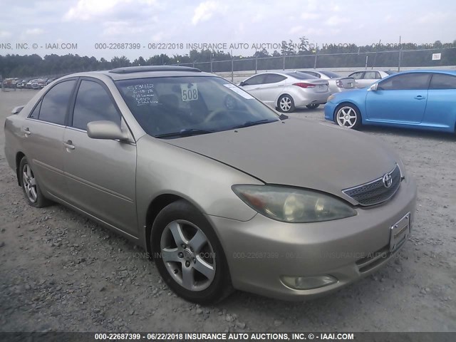 4T1BF30K22U513462 - 2002 TOYOTA CAMRY LE/XLE/SE თაფლისფერი ფოტო 1