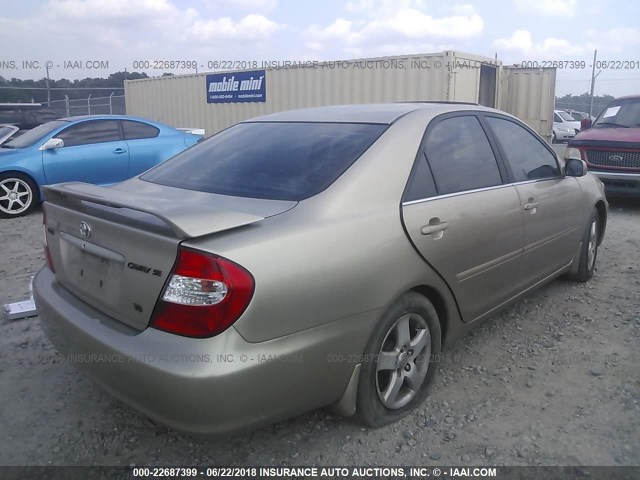 4T1BF30K22U513462 - 2002 TOYOTA CAMRY LE/XLE/SE თაფლისფერი ფოტო 4