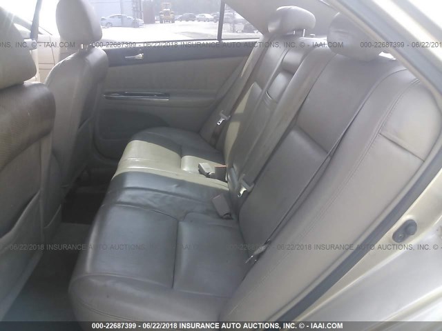 4T1BF30K22U513462 - 2002 TOYOTA CAMRY LE/XLE/SE თაფლისფერი ფოტო 8