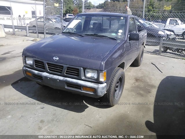 1N6SD11S6SC418774 - 1995 NISSAN TRUCK E/XE GRAY photo 2