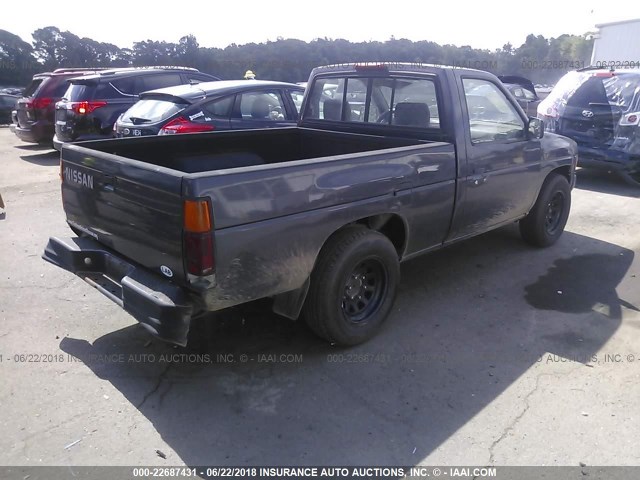 1N6SD11S6SC418774 - 1995 NISSAN TRUCK E/XE GRAY photo 4