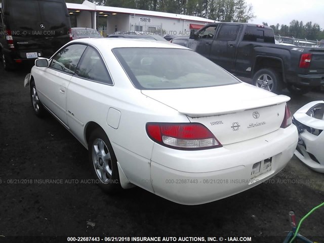 2T1CF22PXXC096821 - 1999 TOYOTA CAMRY SOLARA SE/SLE WHITE photo 3