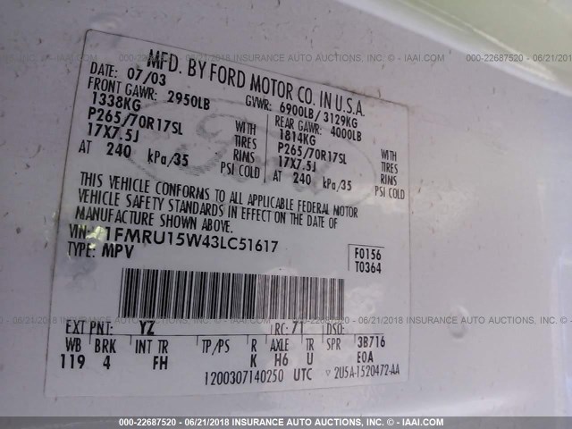 1FMRU15W43LC51617 - 2003 FORD EXPEDITION XLT WHITE photo 9