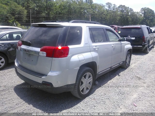 2CTALFEWXA6416419 - 2010 GMC TERRAIN SLT SILVER photo 4