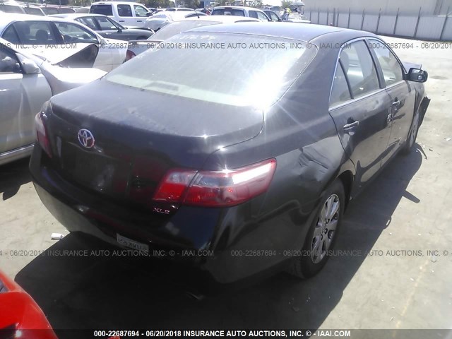 4T1BK46K57U552238 - 2007 TOYOTA CAMRY NEW GENERAT LE/XLE/SE BLACK photo 4