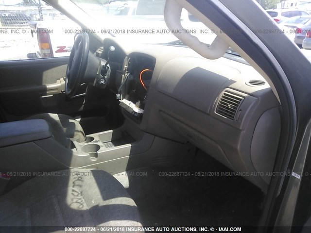 1FMZU62K05UB37674 - 2005 FORD EXPLORER XLS/XLS SPORT GREEN photo 5