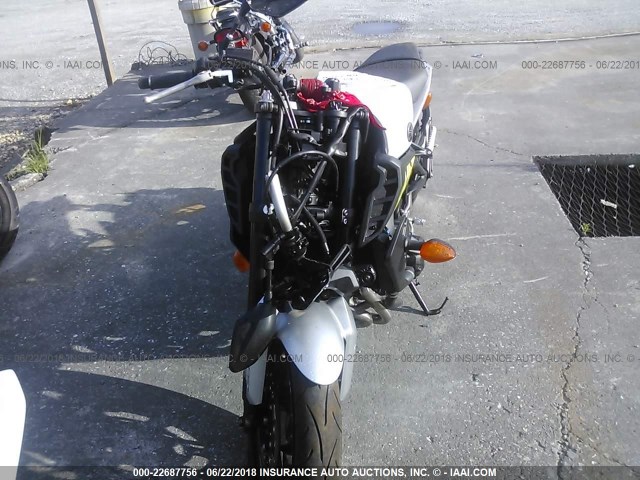 JYARN53E0HA000935 - 2017 YAMAHA FZ09 SILVER photo 5