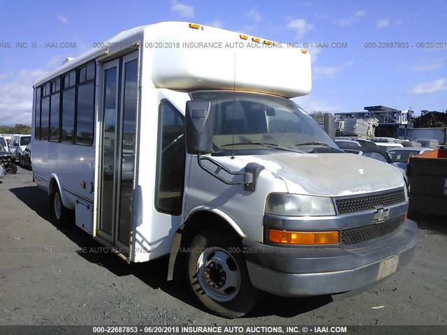 1GBJG31U771197728 - 2007 CHEVROLET EXPRESS G3500  WHITE photo 1