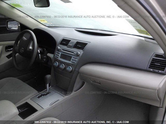 4T1BE46K78U770948 - 2008 TOYOTA CAMRY CE/LE/XLE/SE GOLD photo 5