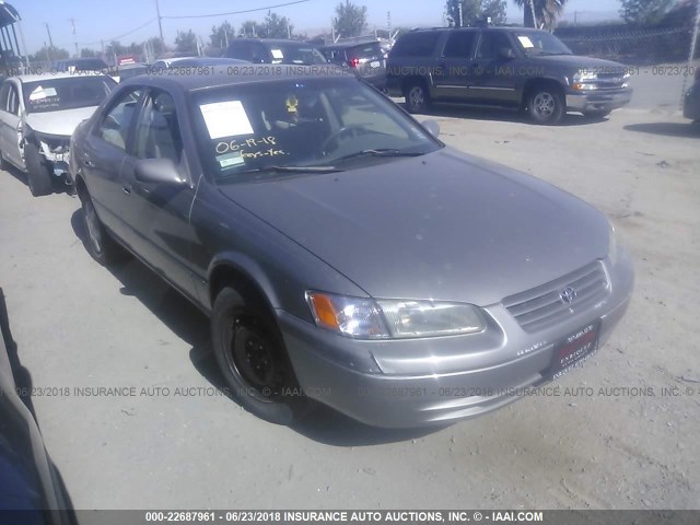 4T1BF22K1VU002045 - 1997 TOYOTA CAMRY CE/LE/XLE 棕色 照片 1