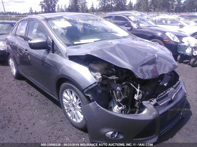 1FAHP3F24CL179435 - 2012 FORD FOCUS SE GRAY photo 1