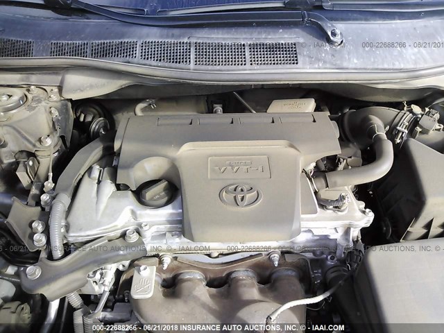 4T1BF1FK4DU676256 - 2013 TOYOTA CAMRY L/SE/LE/XLE მწვანე ფოტო 10
