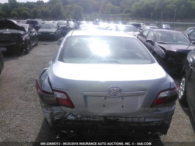 4T1BK46K17U541494 - 2007 TOYOTA CAMRY NEW GENERAT LE/XLE/SE SILVER photo 6