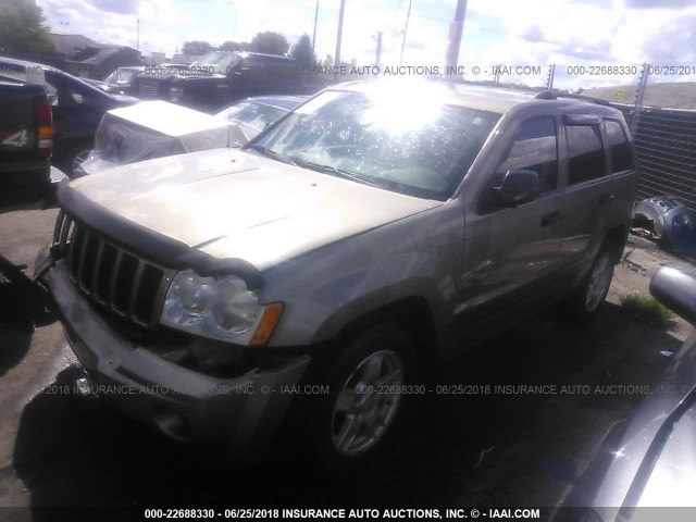 1J4GR48K55C719990 - 2005 JEEP GRAND CHEROKEE LAREDO/COLUMBIA/FREEDOM 金色 照片 2